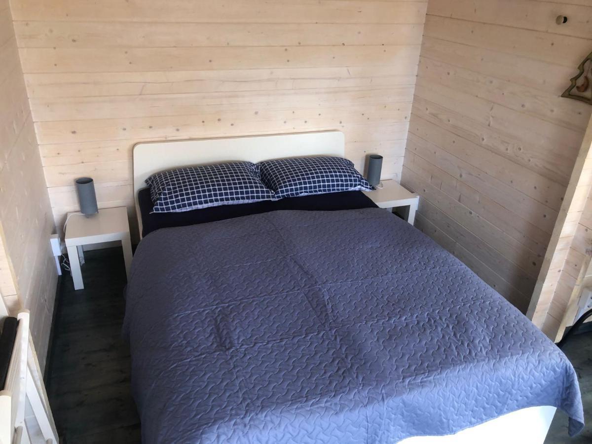 Womocamp Holzhuette 1 Hotel เซาล์กราสตี ภายนอก รูปภาพ
